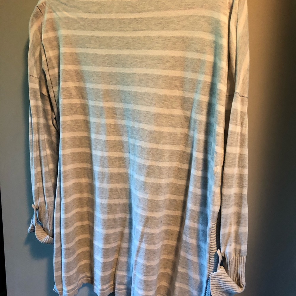 Lilly Pulitzer Faraway sweater - Picture 5 of 6